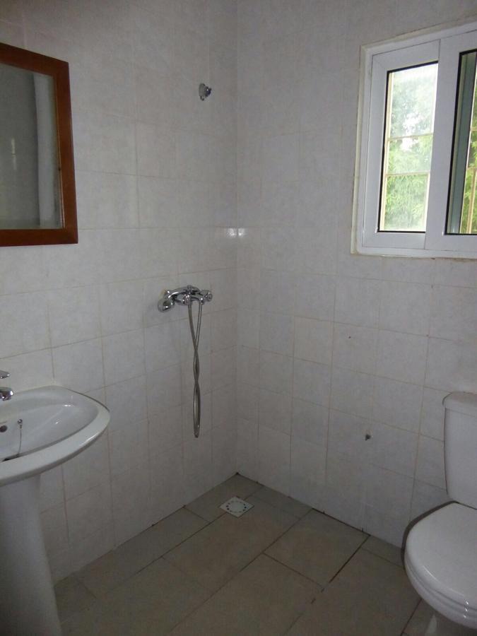Sarawally Guesthouse Ampaya المظهر الخارجي الصورة