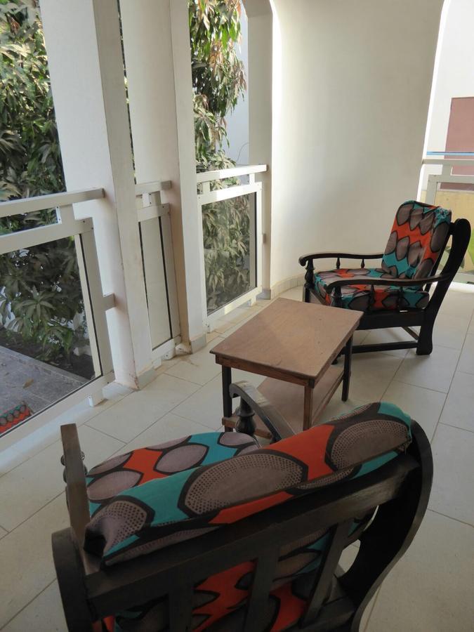 Sarawally Guesthouse Ampaya المظهر الخارجي الصورة