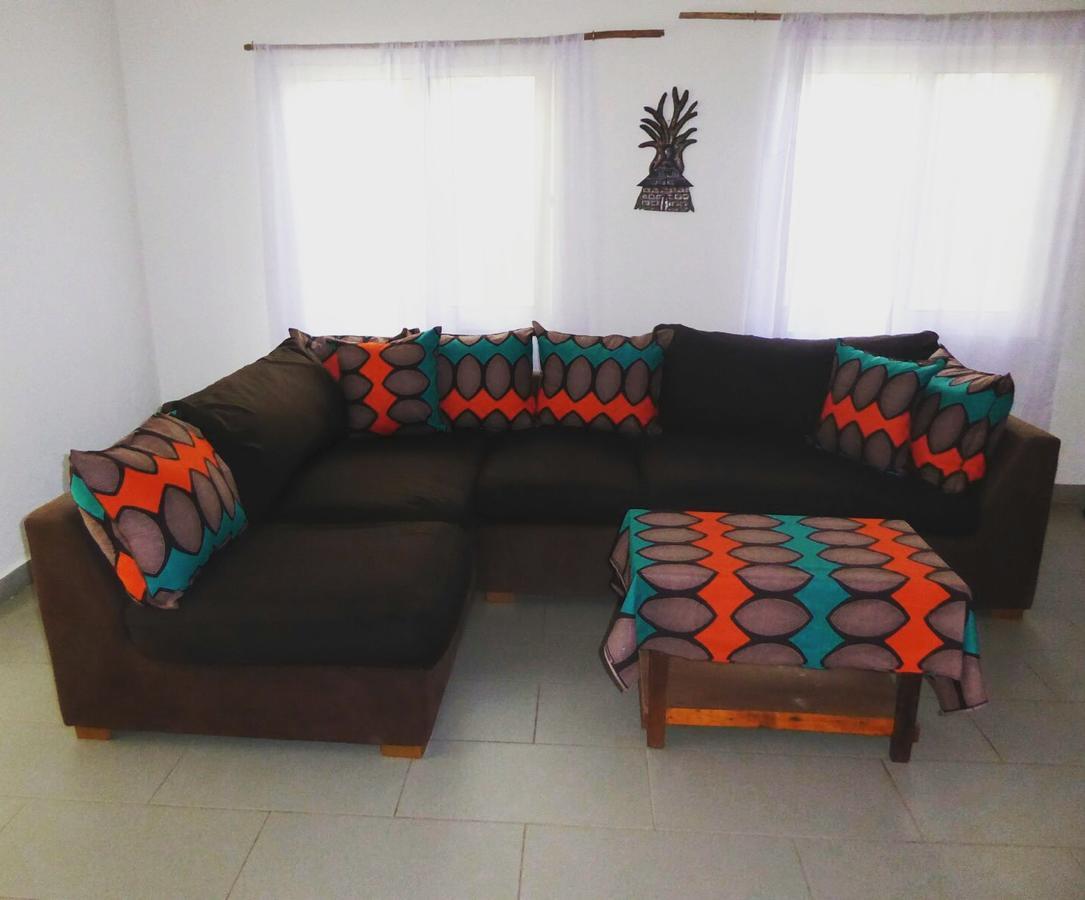 Sarawally Guesthouse Ampaya المظهر الخارجي الصورة