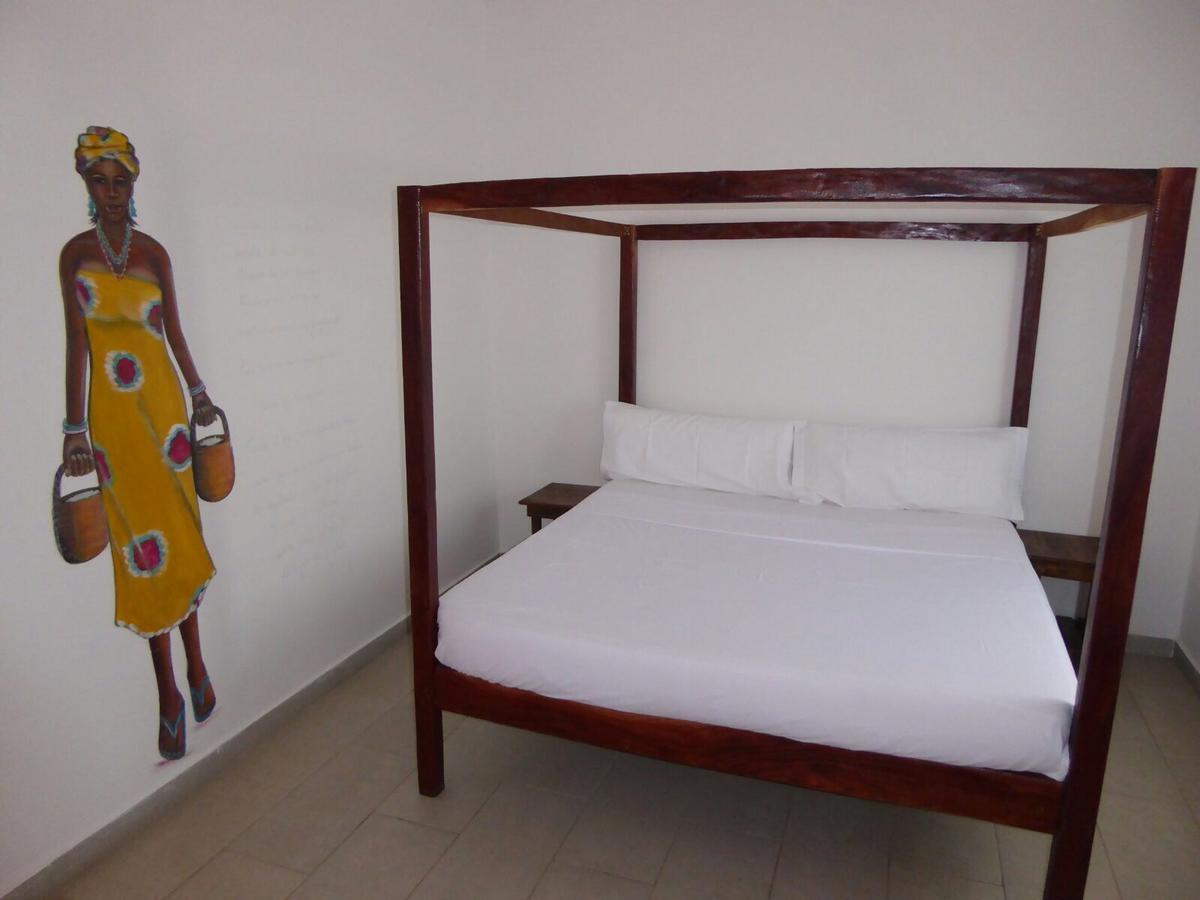 Sarawally Guesthouse Ampaya المظهر الخارجي الصورة