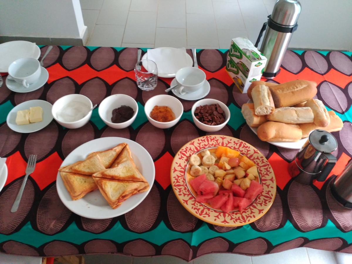 Sarawally Guesthouse Ampaya المظهر الخارجي الصورة